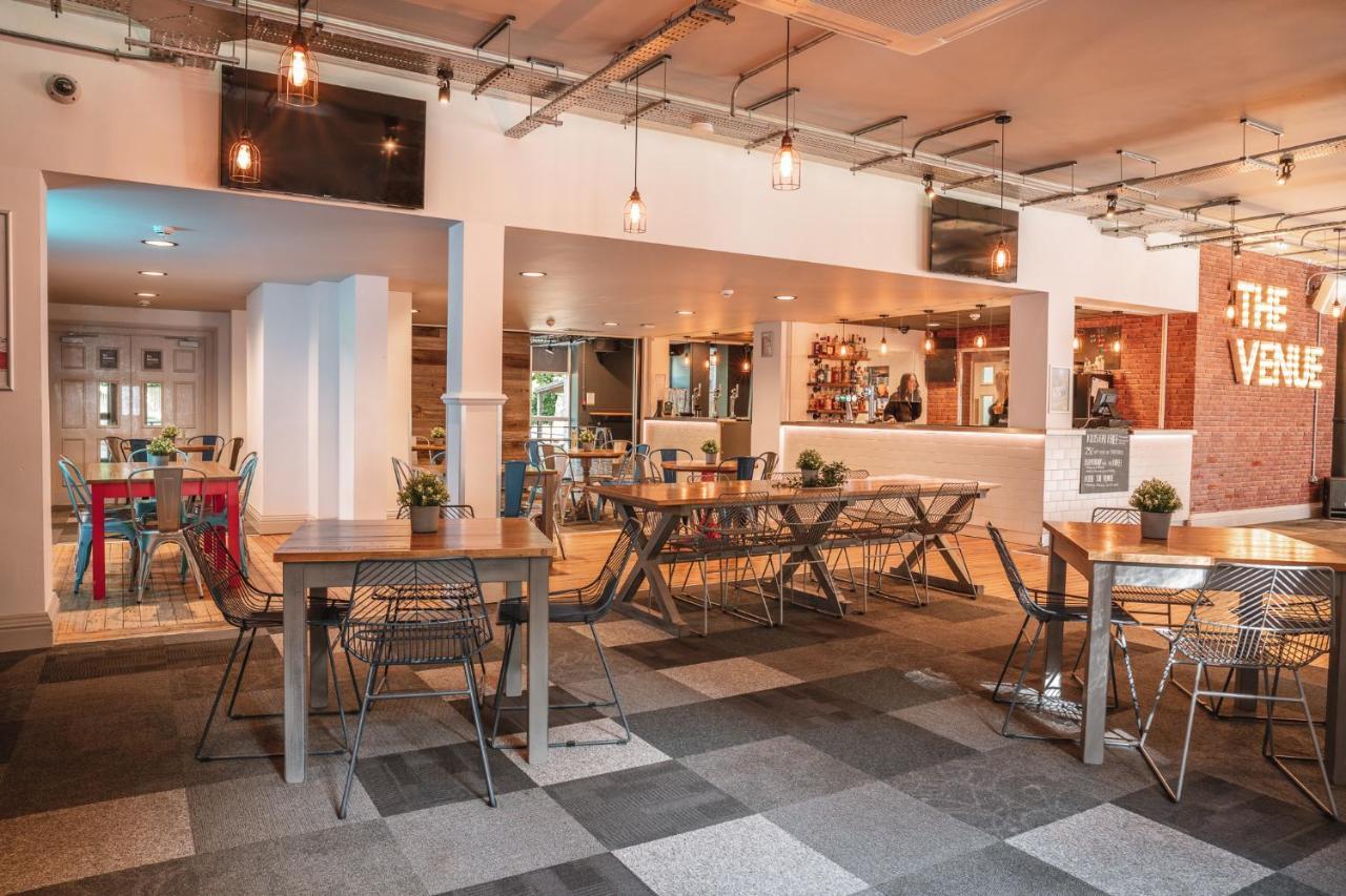 The Venue Serviced Apartments Huddersfield Exteriér fotografie